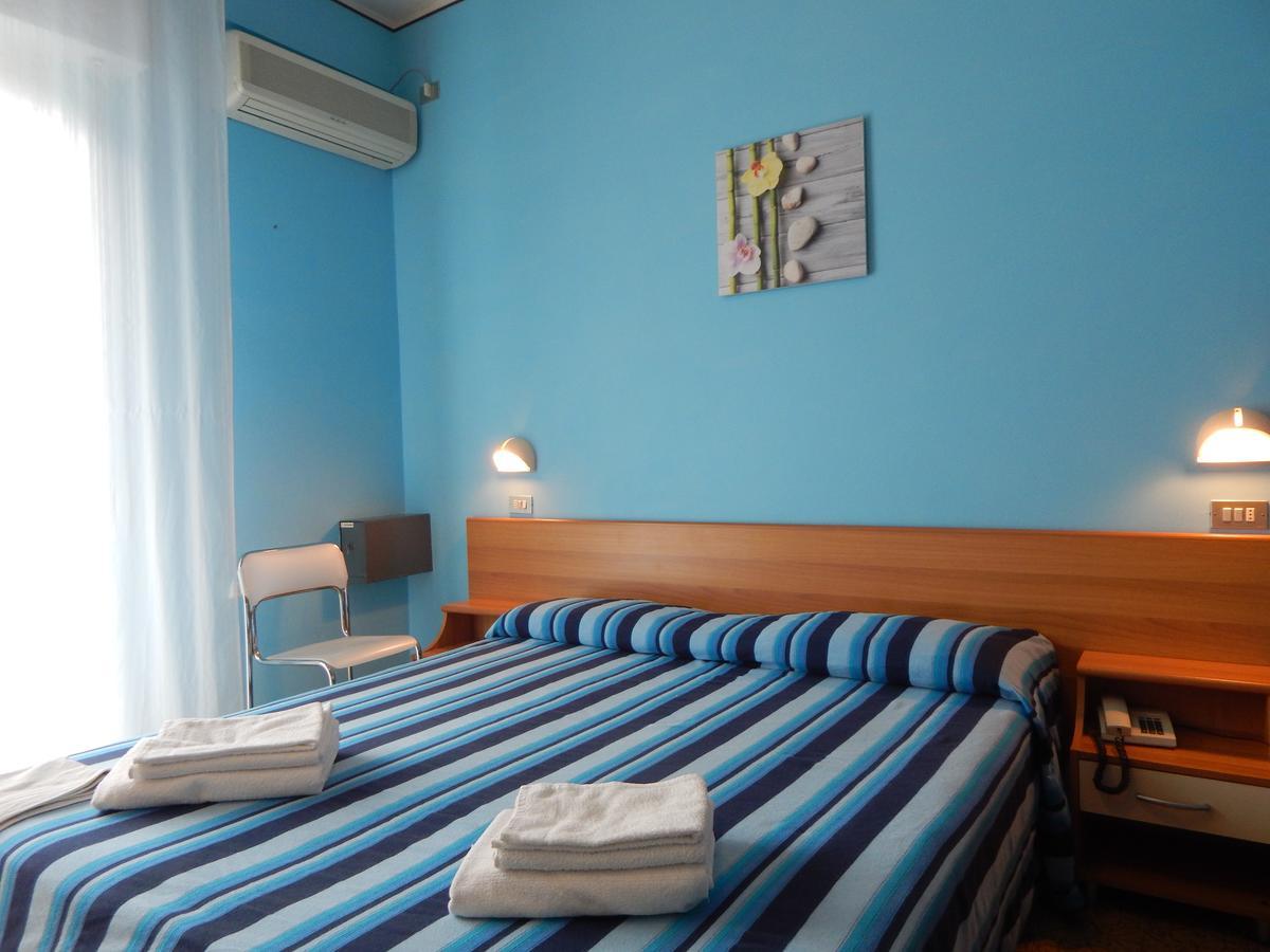 Hotel Vera 리치오네 외부 사진